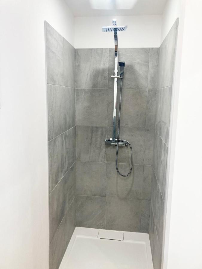 Mas Feuillade Logement Partage Nîmes Exteriör bild