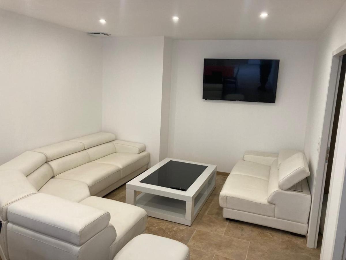 Mas Feuillade Logement Partage Nîmes Exteriör bild